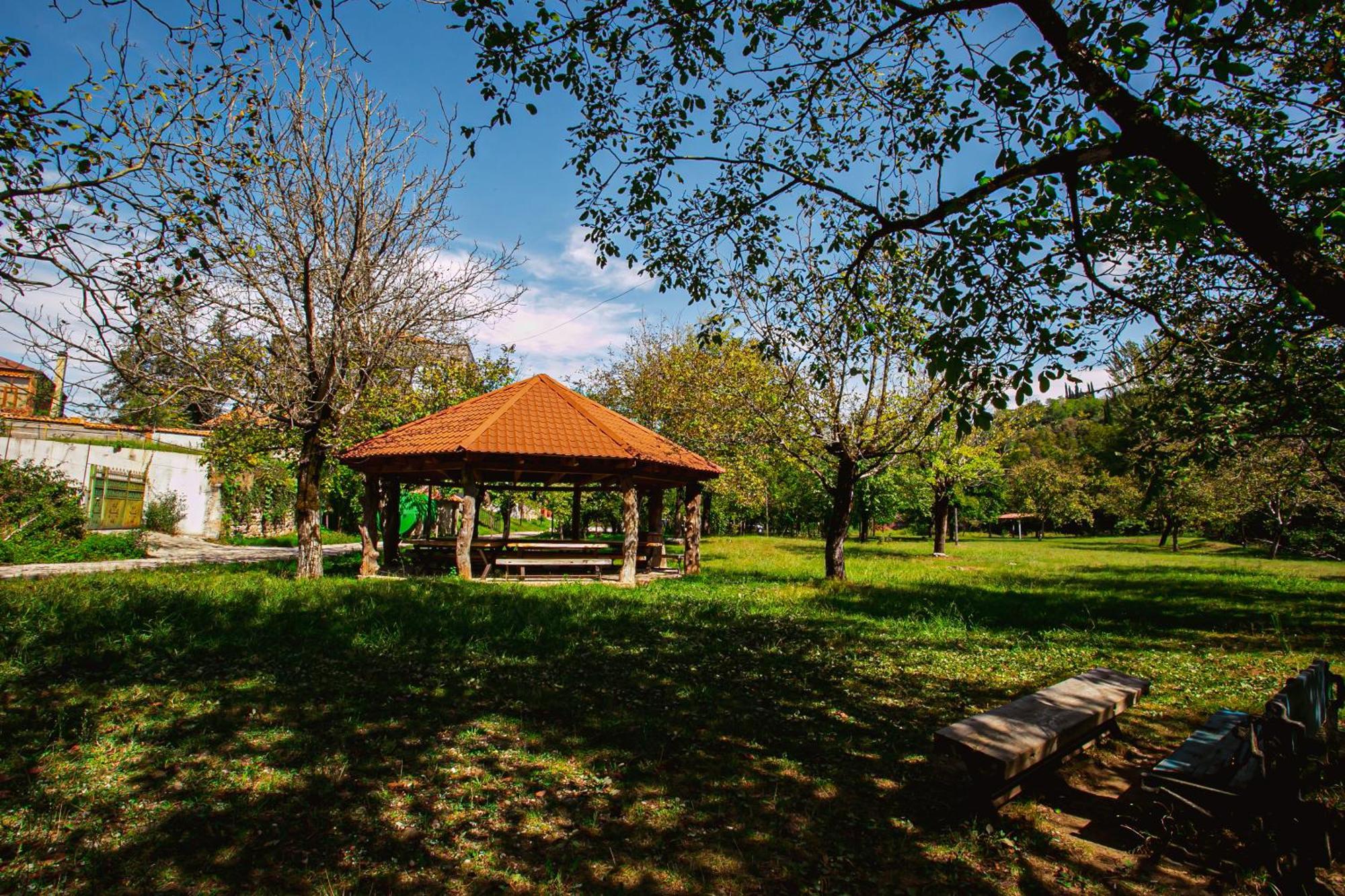 Ethno Sazano Hotel Εξωτερικό φωτογραφία